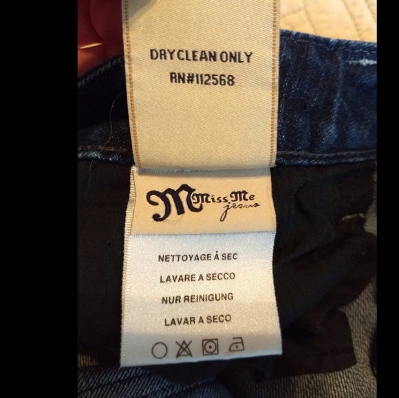 Miss Me 29 Mid-Rise Jeans Black Embellishments & Gray Embroidery - Picture 7 of 9